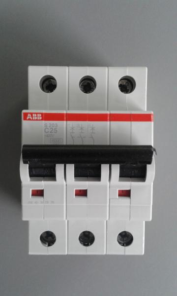 ABB Leitungsschutzschalter S203-C25 3-polig